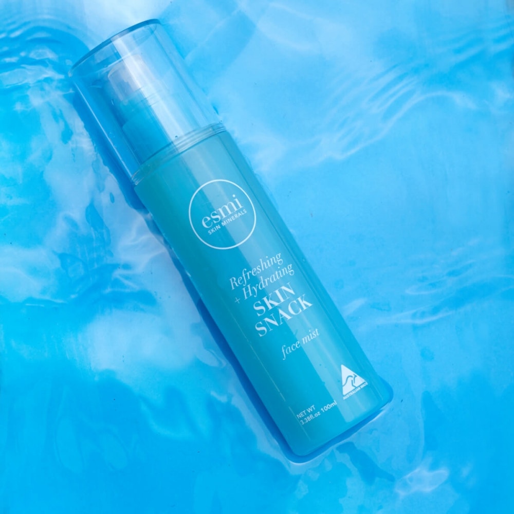 Esmi Refreshing and Hydrating Skin Snack Face Mist