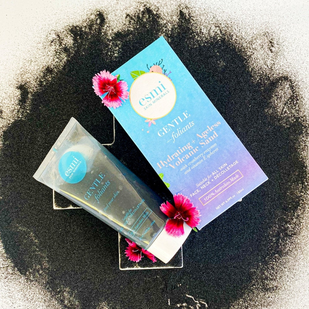 Esmi Hydrating and Ageless Volcanic Sand Gentle-Foliant