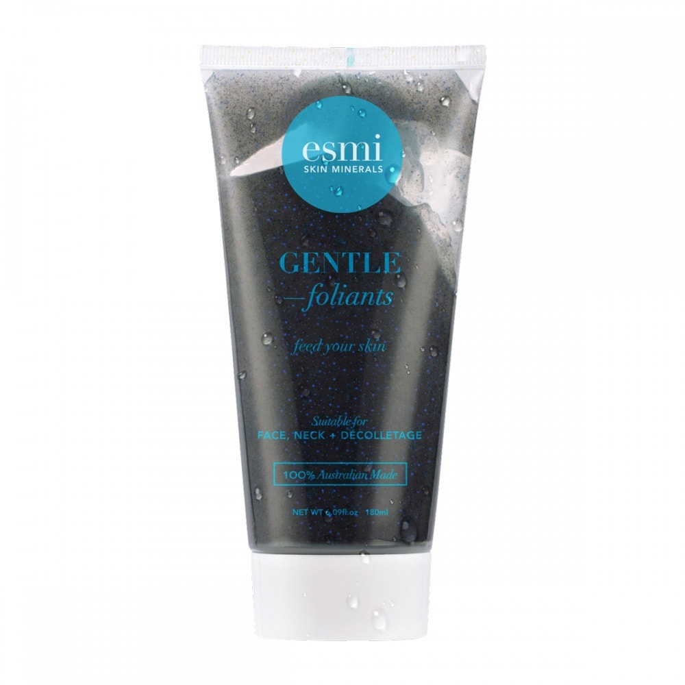 Esmi Hydrating and Ageless Volcanic Sand Gentle-Foliant