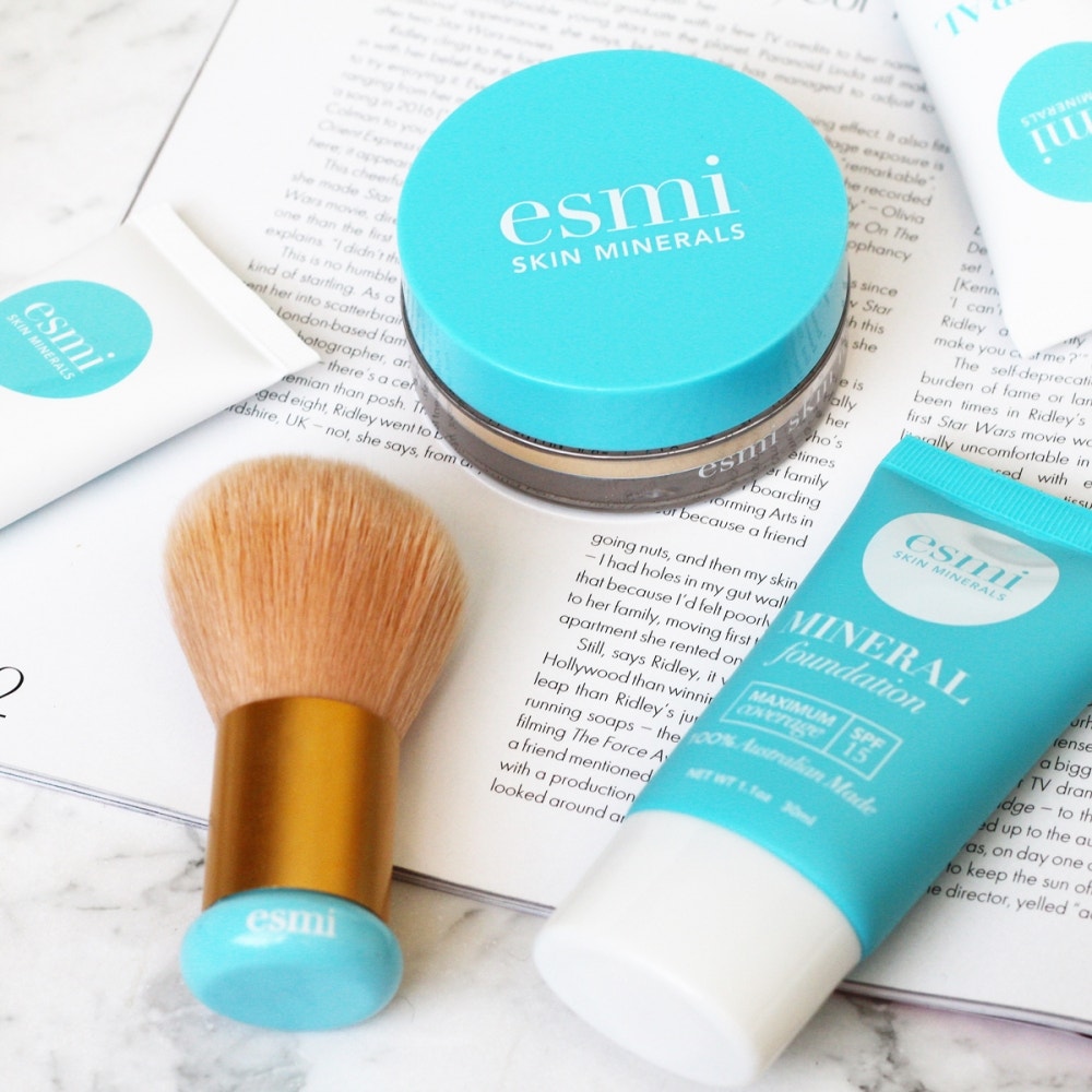 Esmi Loose Mineral Foundation