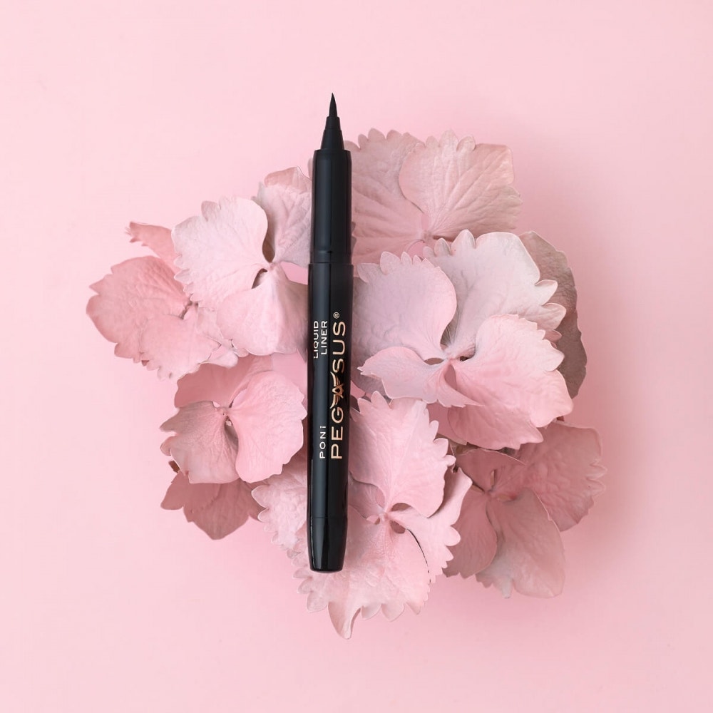Poni Pegasus Liquid Eye Liner
