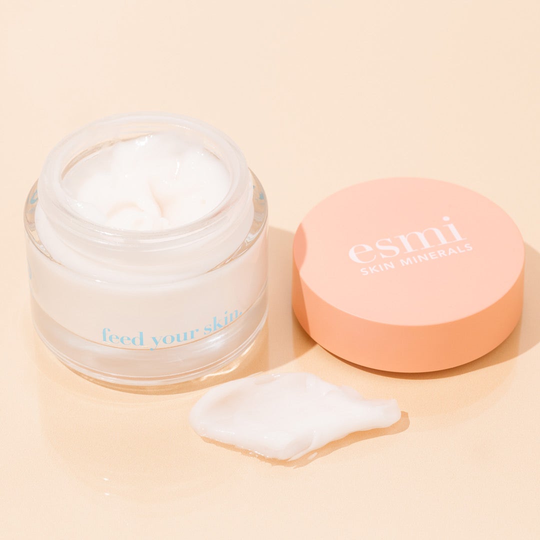 Esmi Brightening Moisturiser